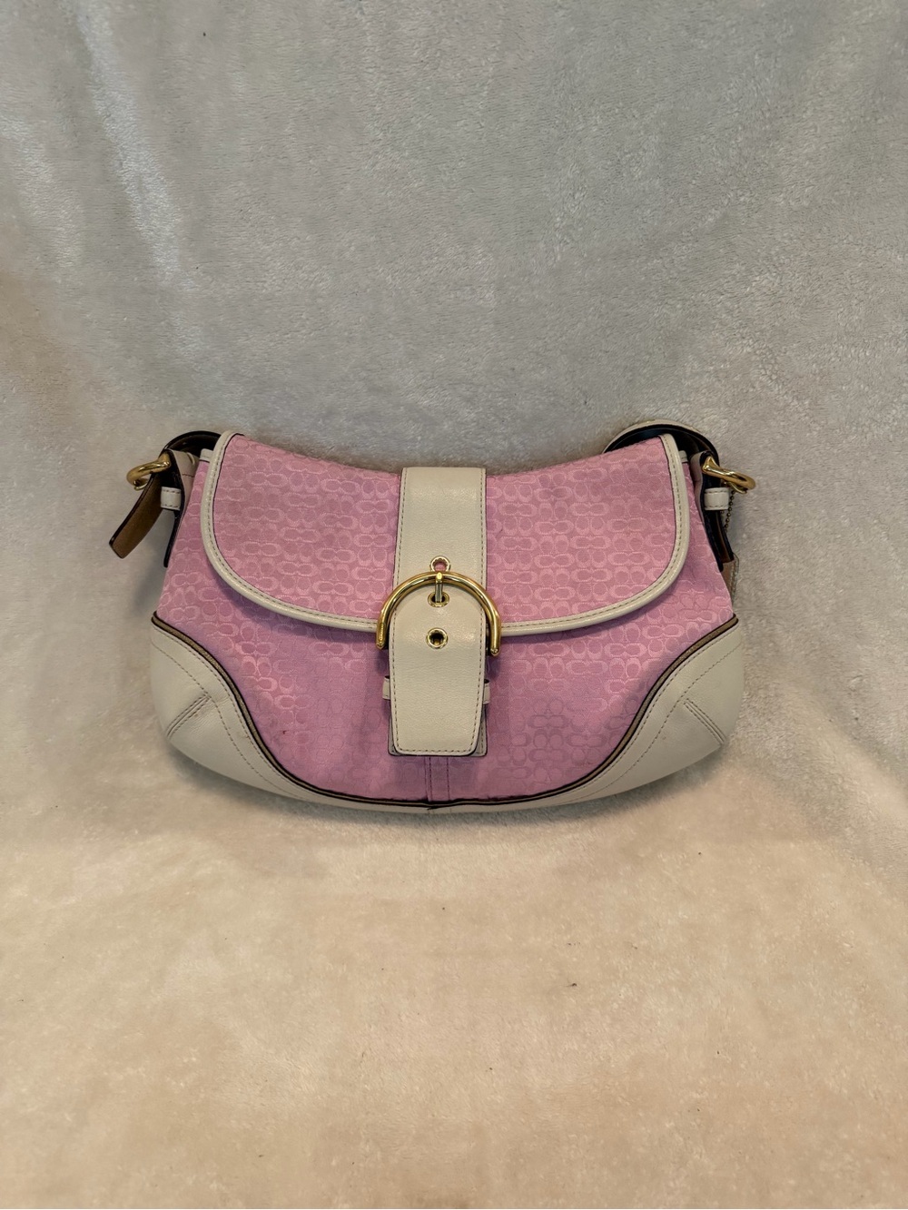 Vintage Y2K Coach Pink and Cream Shoulder Bag with Gold Hardware - Picture 2 of 10